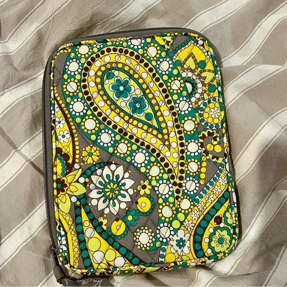 Vera Bradley retired pattern Lemon Parfait 9 piece set - Picture 9 of 13